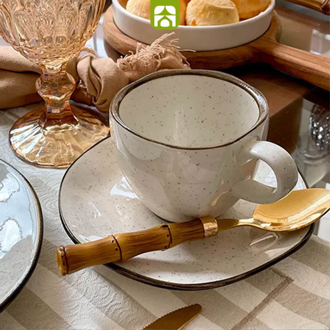 Kit com 54 Peças Aparelho de Jantar em Porcelana de Luxo