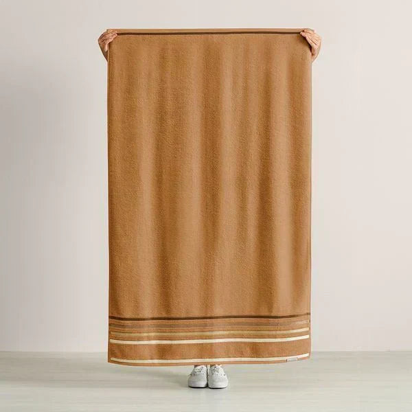 Kit com 15 Toalhas Super Banhão de Alta Maciez e Absorção + 5 Toalhas de Rosto de Brinde