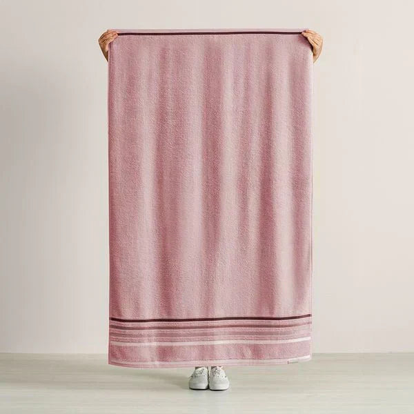 Kit com 15 Toalhas Super Banhão de Alta Maciez e Absorção + 5 Toalhas de Rosto de Brinde