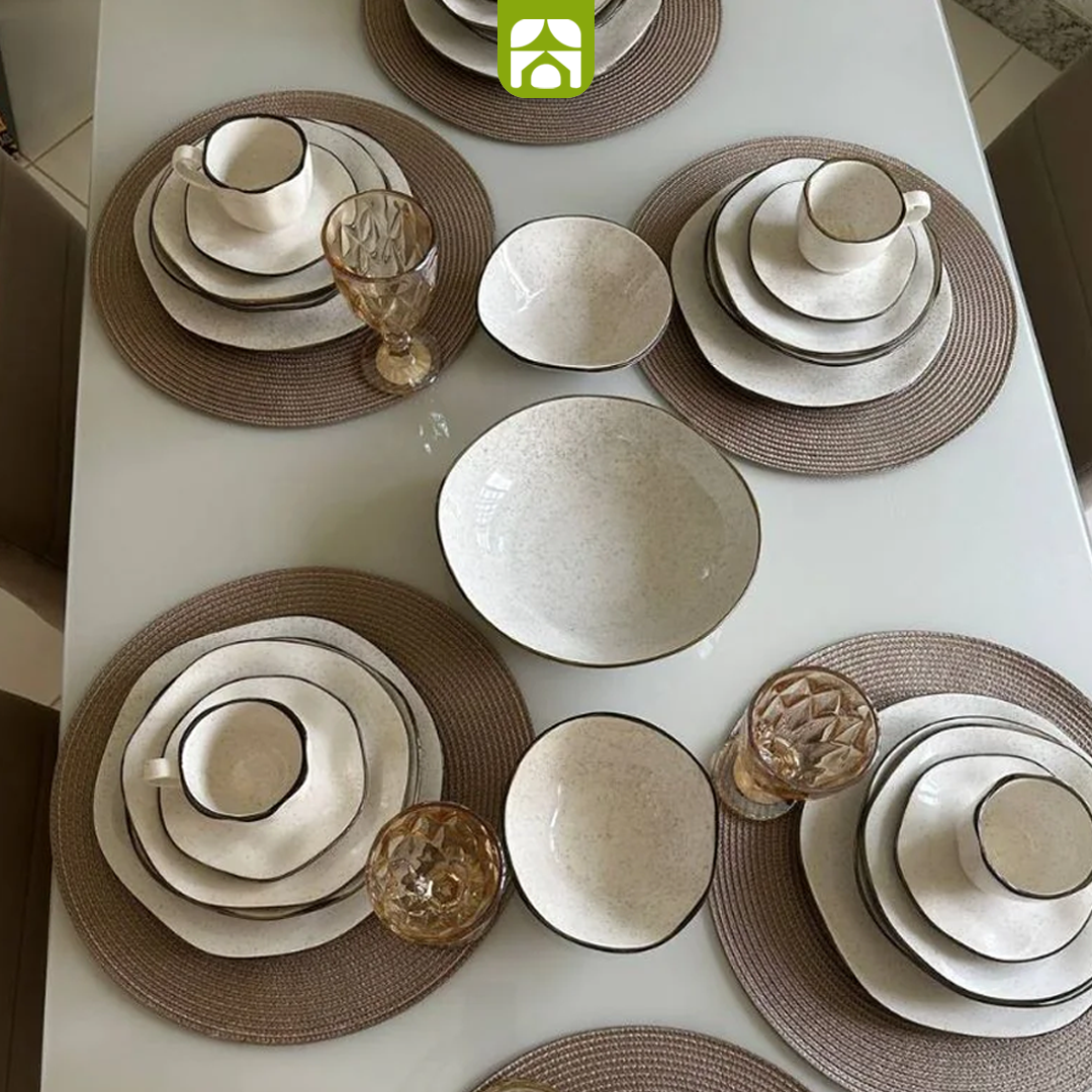 Kit com 54 Peças Aparelho de Jantar em Porcelana de Luxo