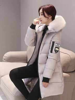 Casaco Feminino Para Inverno com Capuz e Gola Parka Elegante - (Promoção de Inverno 2025)