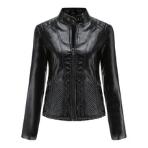 Jaqueta Feminina Estilo Biker com Zíper Luxy - (Promoção de Inverno 2025)