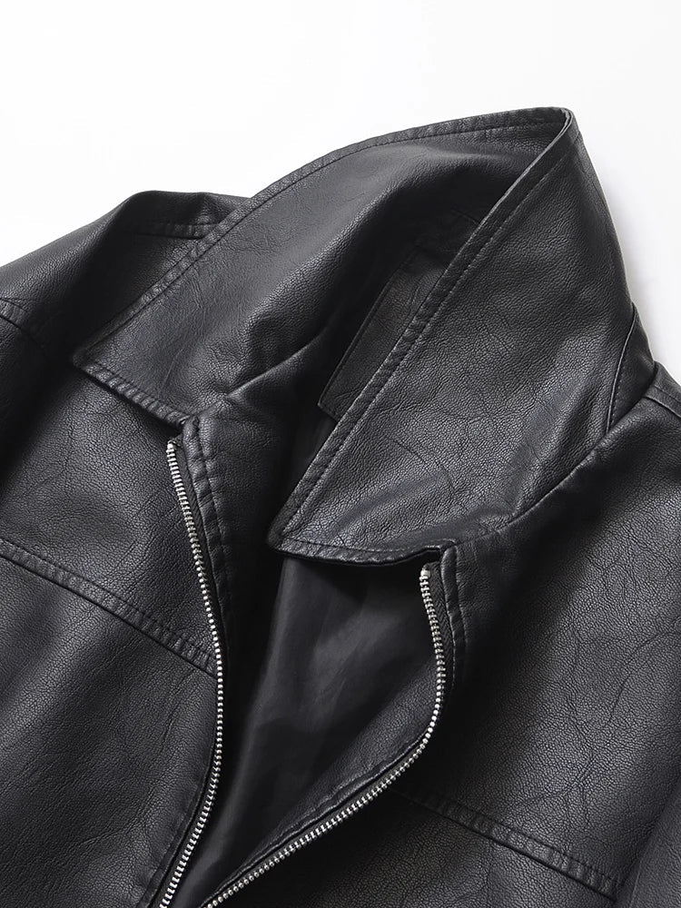 Casaco Feminino Curto em Faux Leather com Toque Vintage - (Promoção de Inverno 2025)