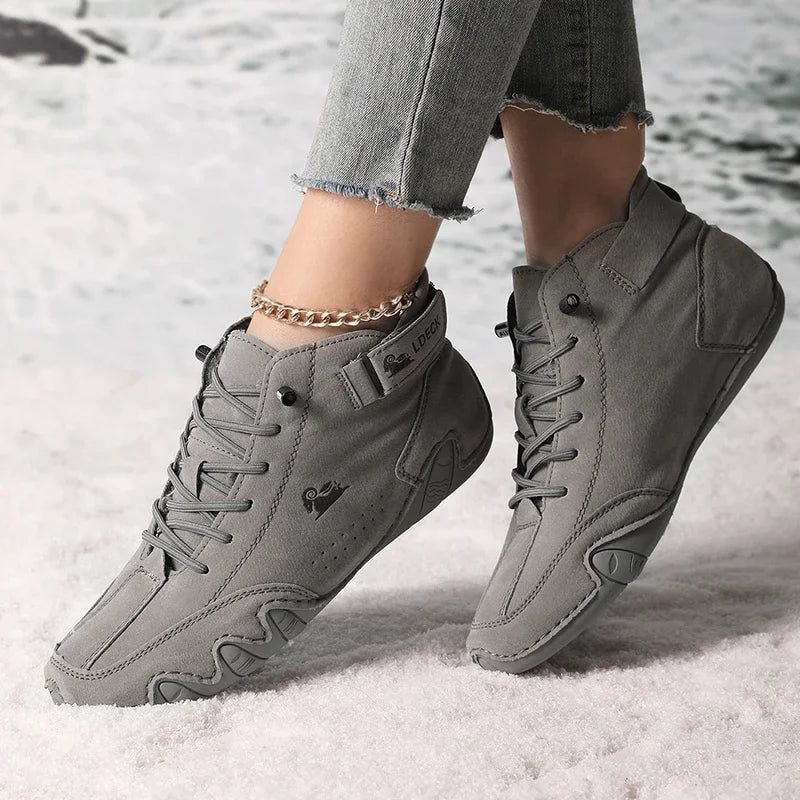 Bota Feminina Retrô Design Trendy Antiderrapante - (Promoção de Inverno 2025)