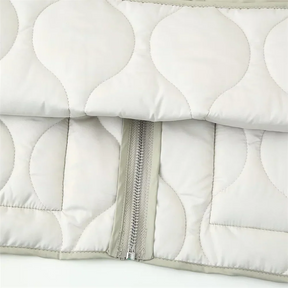 Casaco Feminino Leve de Algodão com Decoração de Bolsos - Modelo Oversized - (Promoção de Inverno 2025)