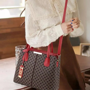 Bolsa Feminina em Couro Voel